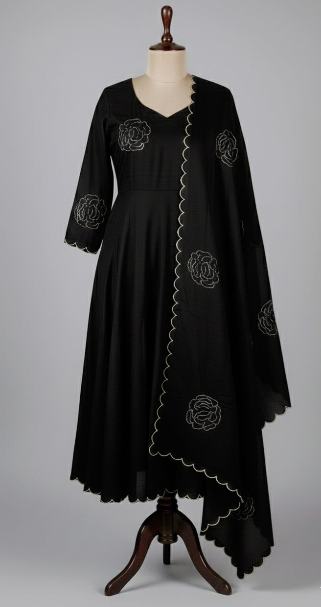 Designer salwar set (Delivery in 23-28days )