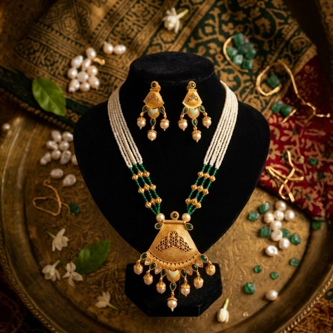Necklace set (Delivery in 5-7working days)