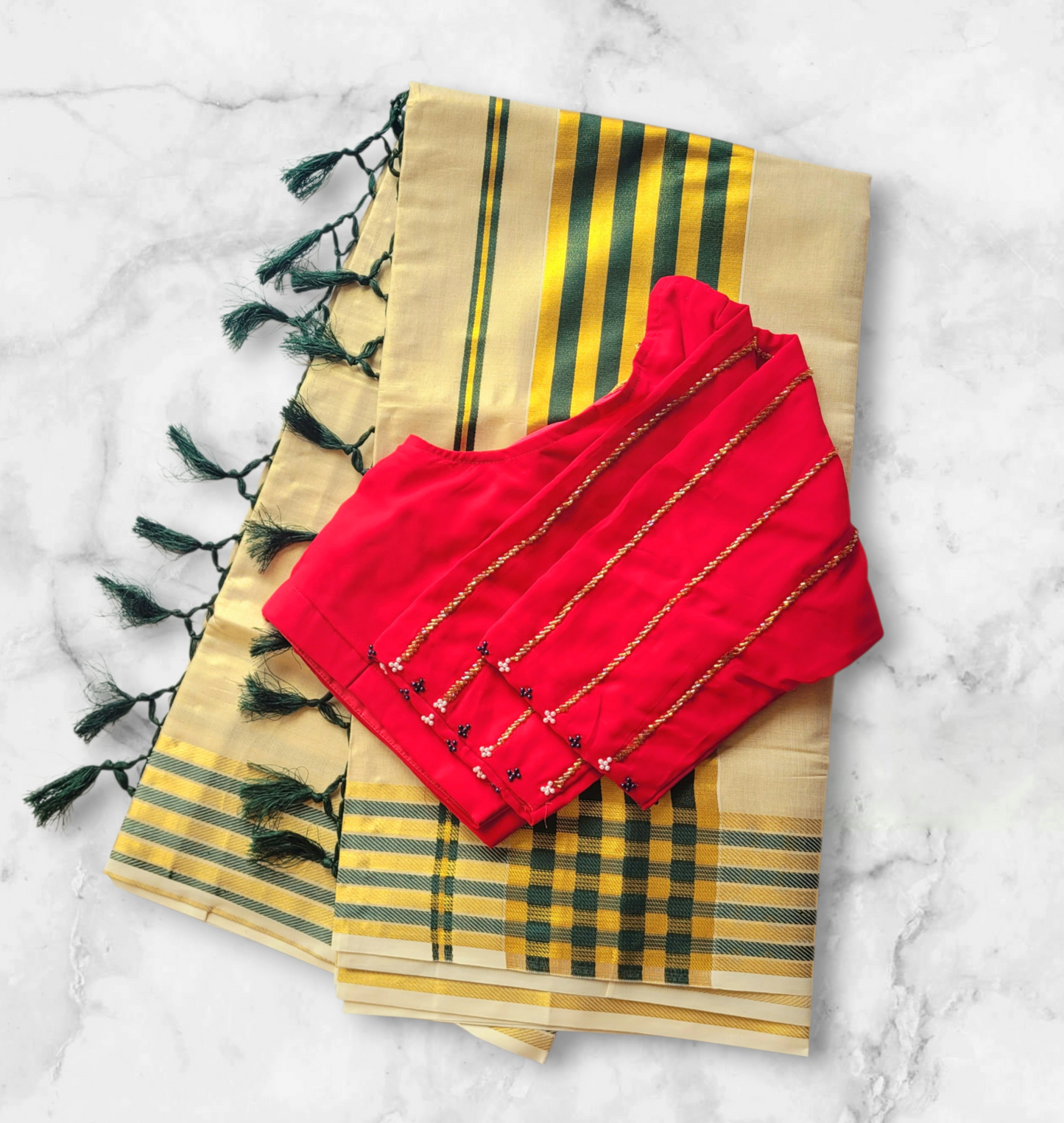 Set saree with stitched blouse (Delivery in 3-5 days )