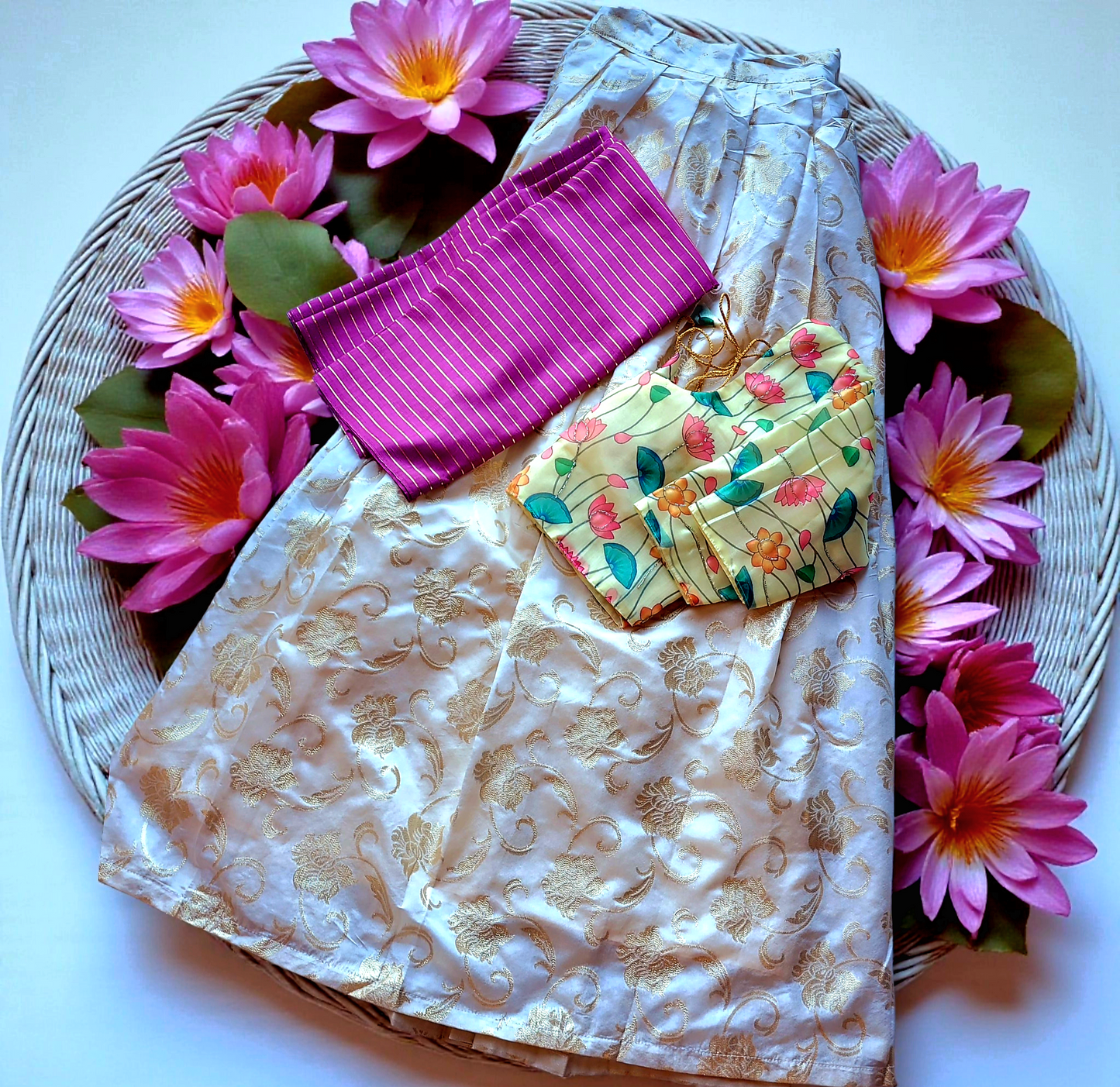 Dhavani set (Delivery in 4-6 days )