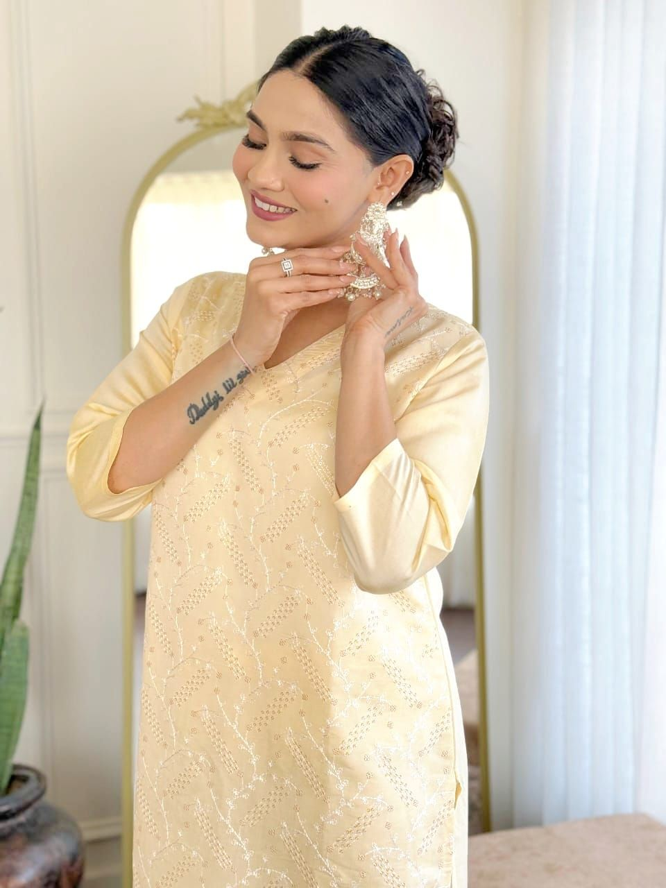 Silk kurti with pant and Duppatta pre order