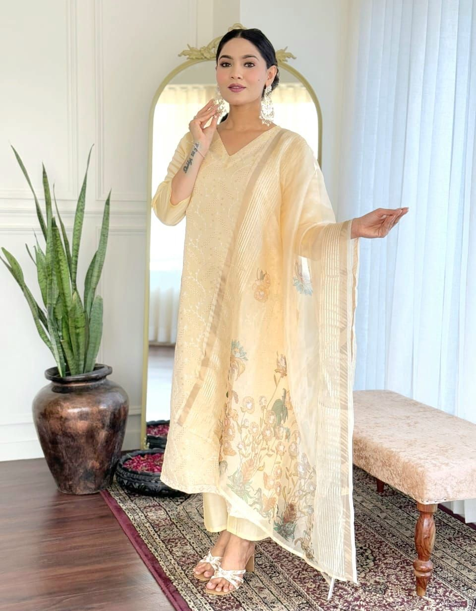 Silk kurti with pant and Duppatta pre order