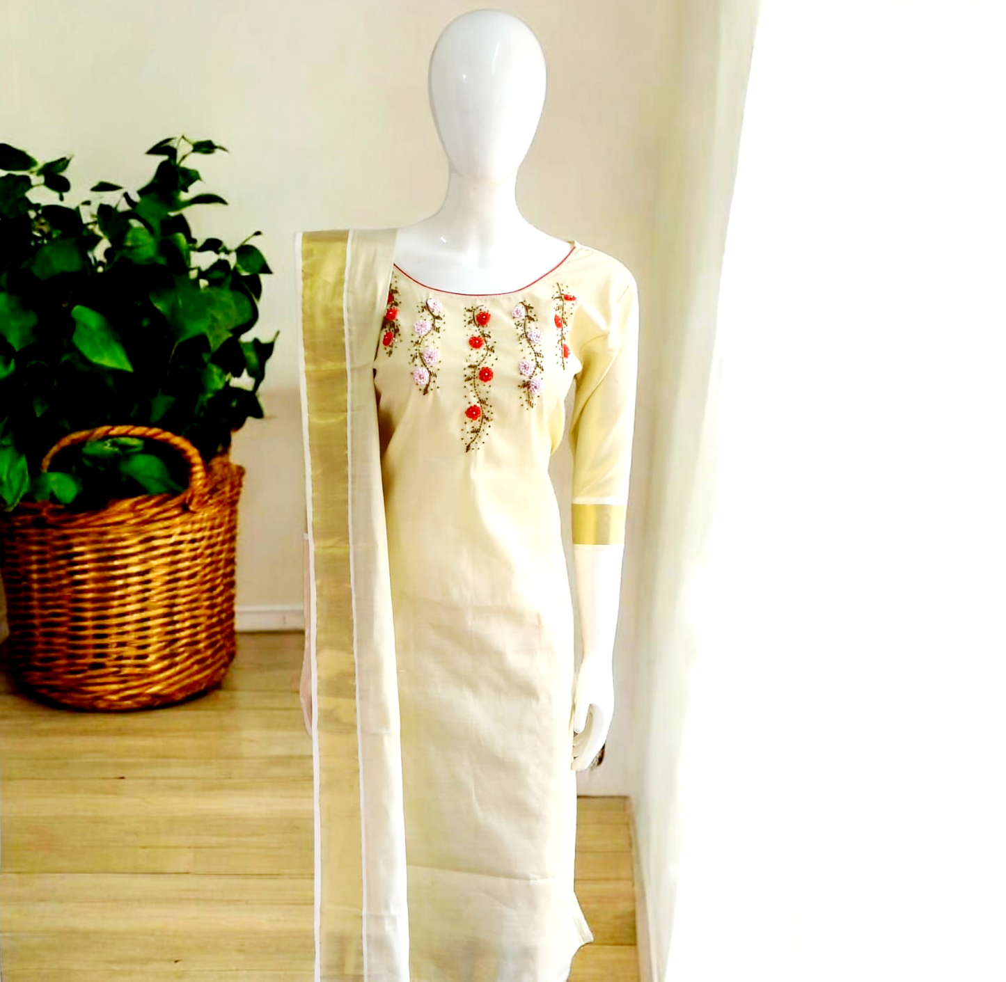 Tisssue silk salwar set delivery in 25 -28days