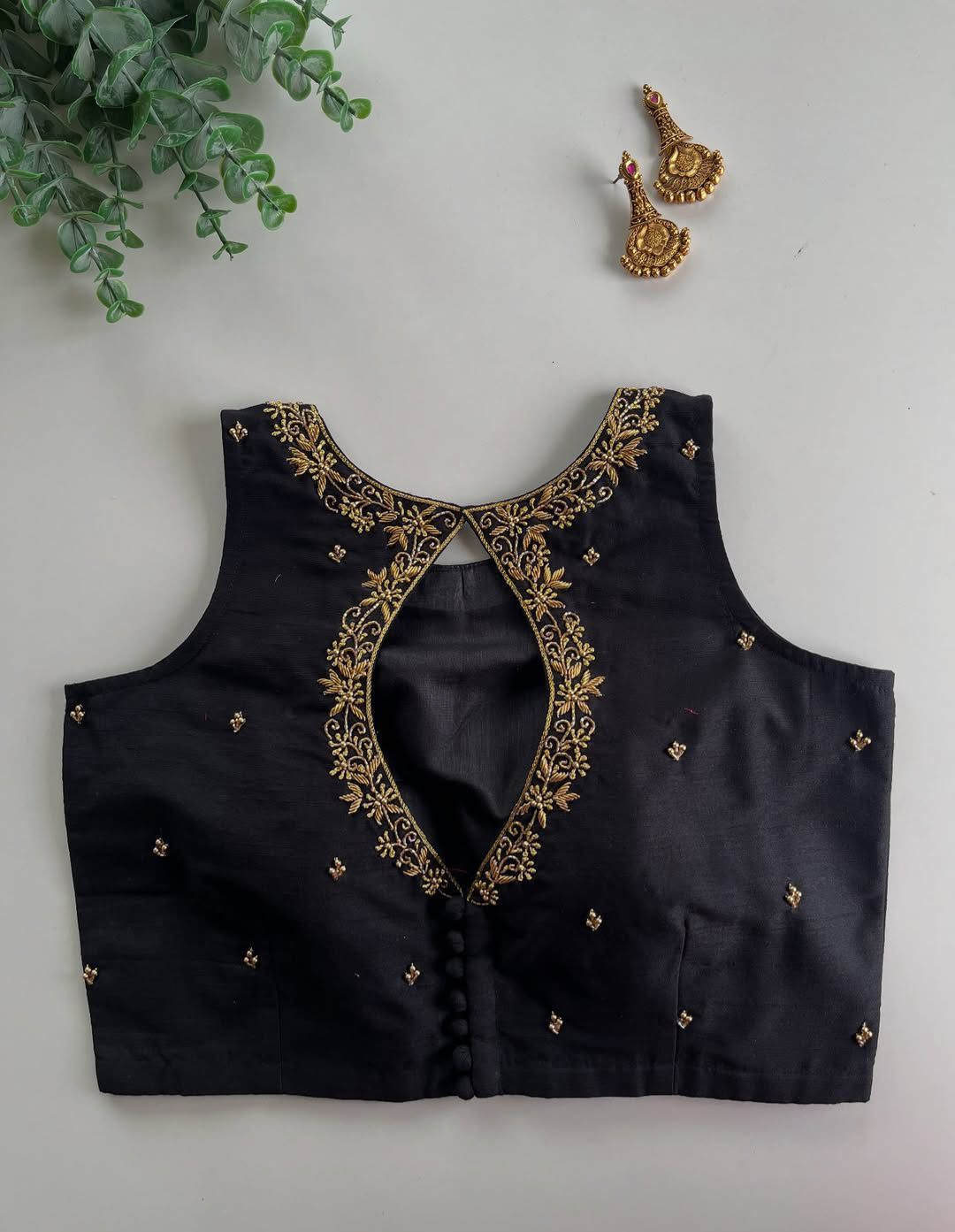Designer blouse (Delivery in 20-25working Days)