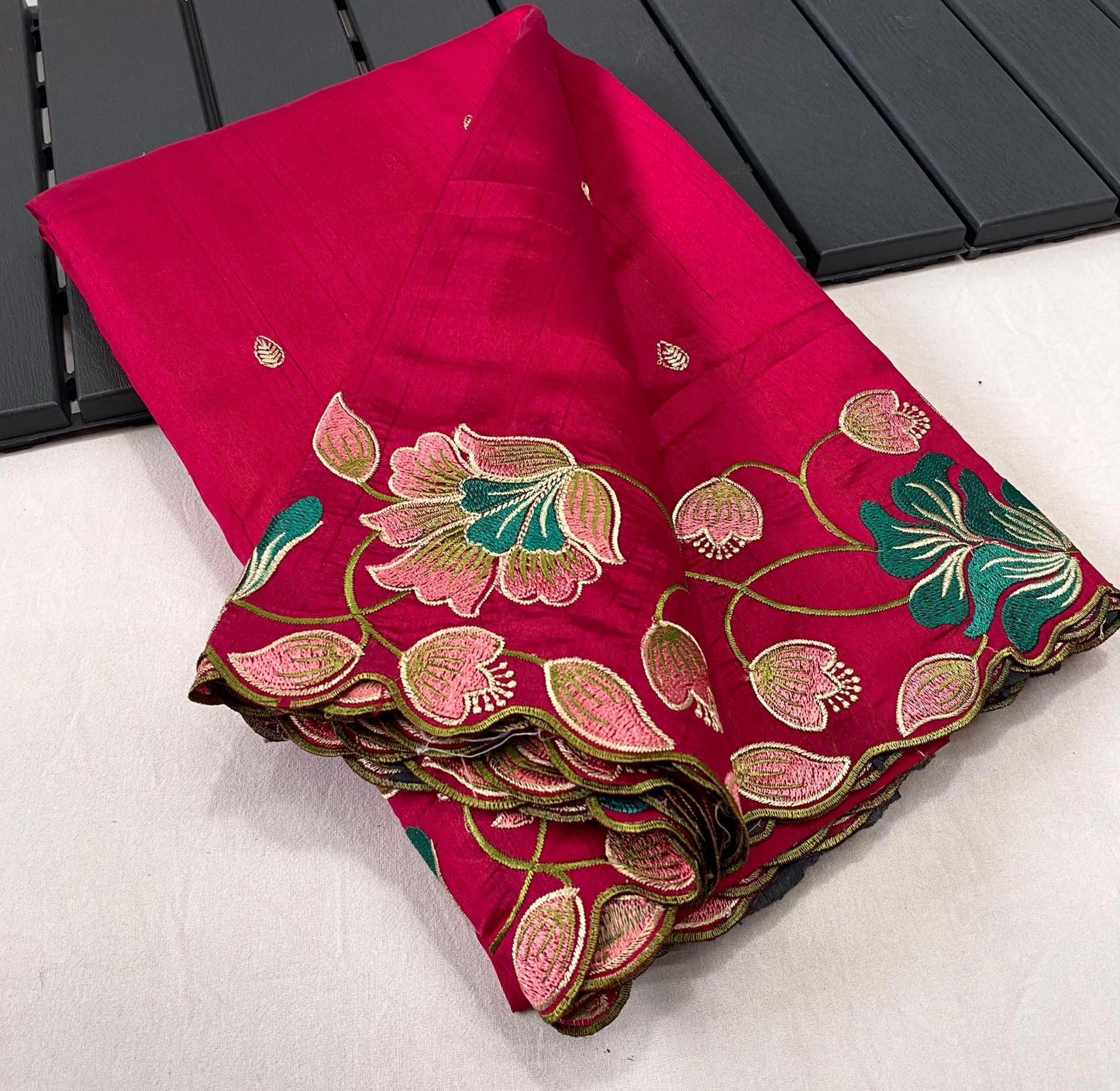 Beautiful Tussar silk sree (Delivery in 15-20 working days)