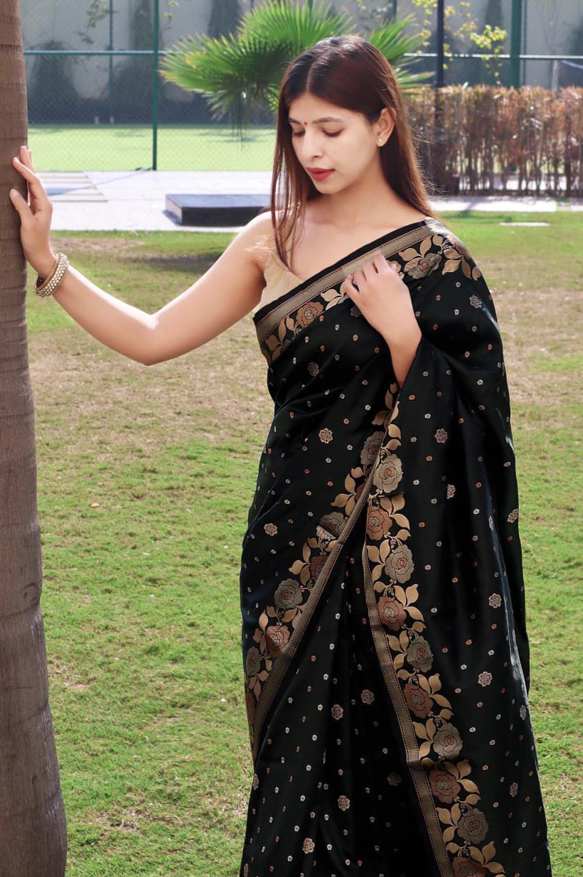 Pure soft silk saree (Delivery in 15-18 days )