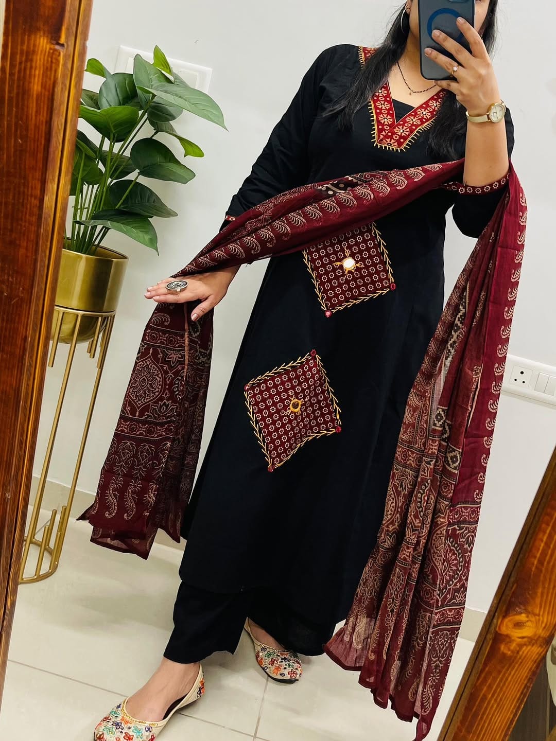 Designer kurti for women (Delivery in 25-28 working days )