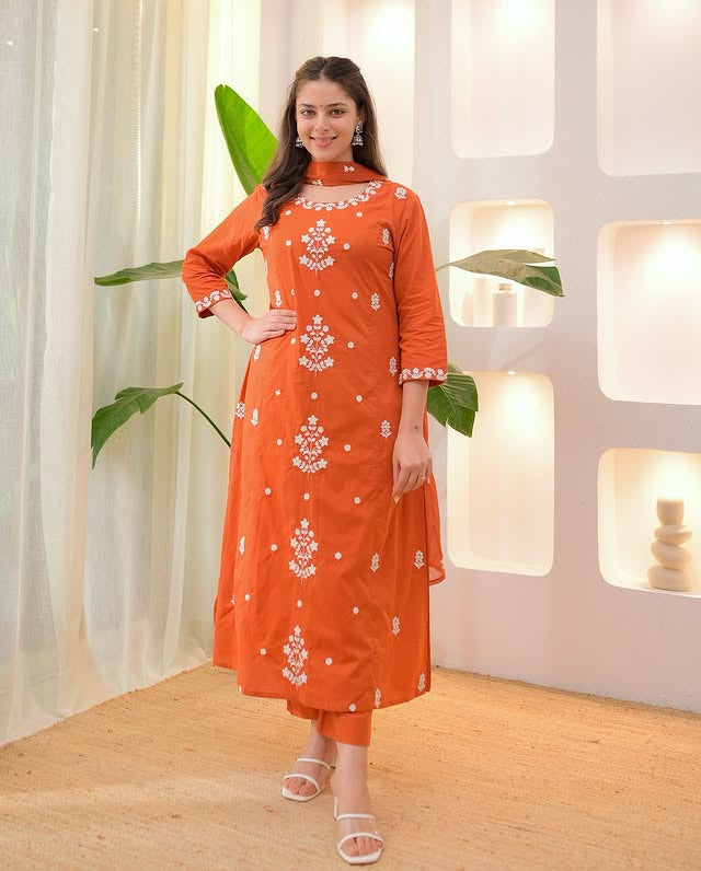 Designer kurti for women (Delivery in 25 -28 days )