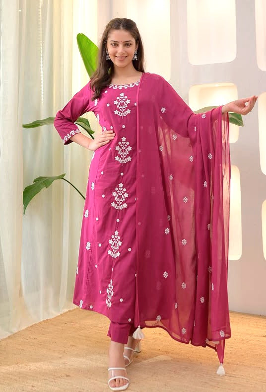 Designer kurti for women (Delivery in 25 -28 days )