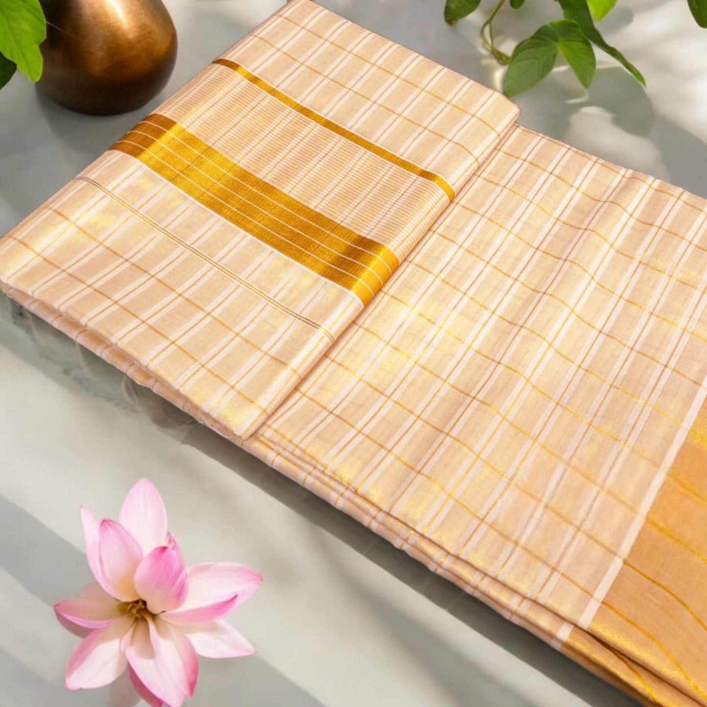 Pre Order: Tissue Silk Kerala Saree with Running Blouse Material ,Delivery in 15 to 20 working Days