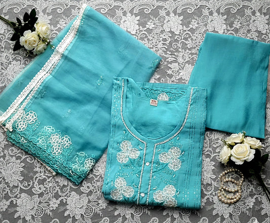 Beautiful salwar set (Delivery in 4 to 7 days )