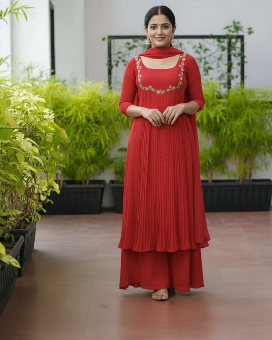 Beautiful Georgette set with palazzo pant (Delivery in 15 to 21days )