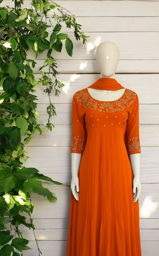 Designer salwar set (Delivery in 23 to 28 days )