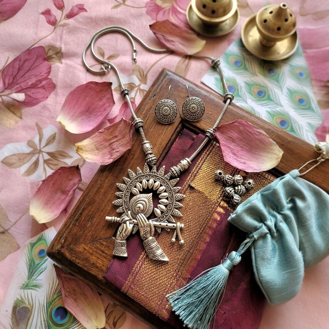 Traditional  Necklace set (Delivery in 5-7days)