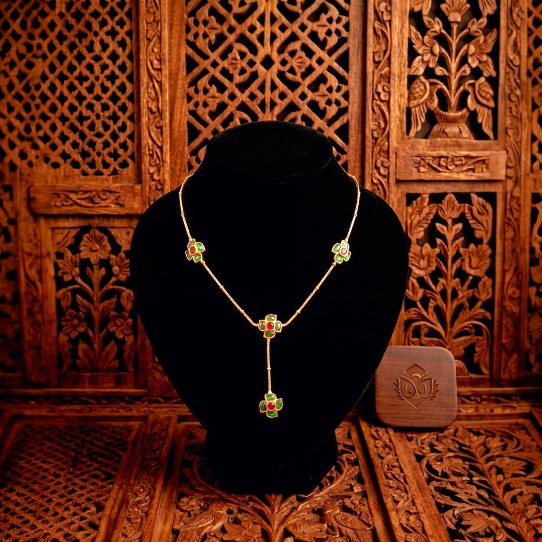 Traditional Necklace (Delivery in 5-7days)