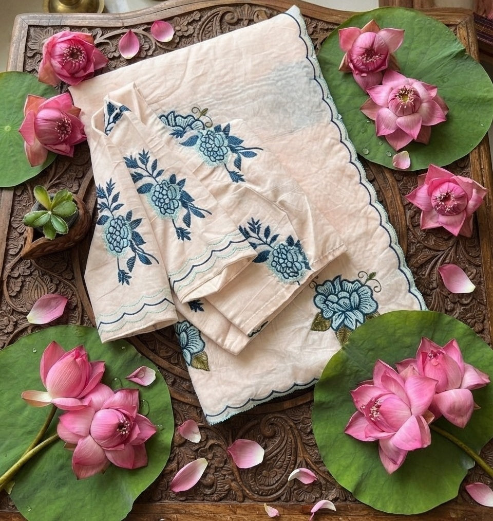 Premium mul cotton Kerala Saree with Stitched  Blouse (Delivery in 18-23 days )