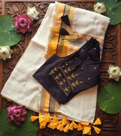 Mulcotton saree with stitched blouse (Delivery in 3-5 days )