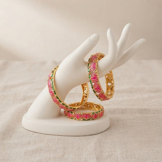 Traditional bangle set (Delivery in 18-20 days )