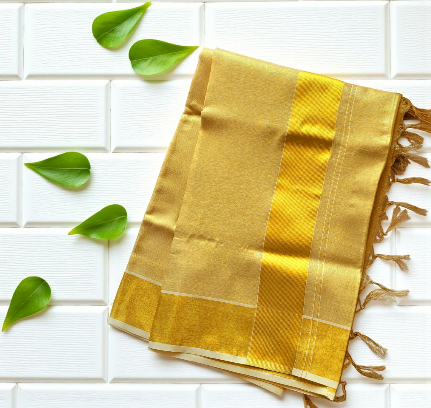 Set saree (Delivery in 20-25 days )