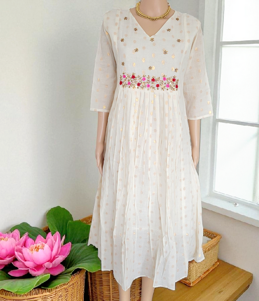 Traditional onam special handwork kurti (Delivery in 3 to 5 days )
