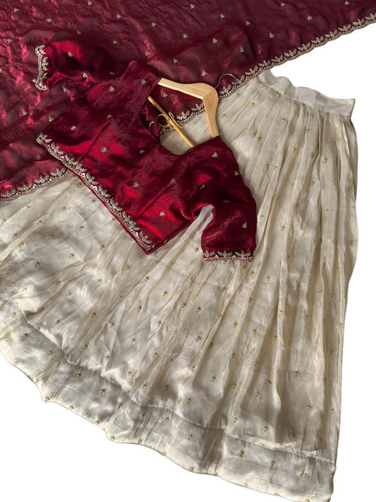 Dhavani set (Delivery in 20-25 days)
