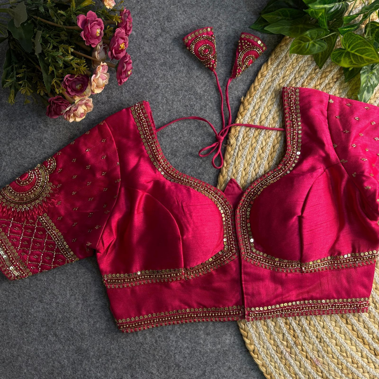 Designer blouse (Delivery in 25-30 working Days)