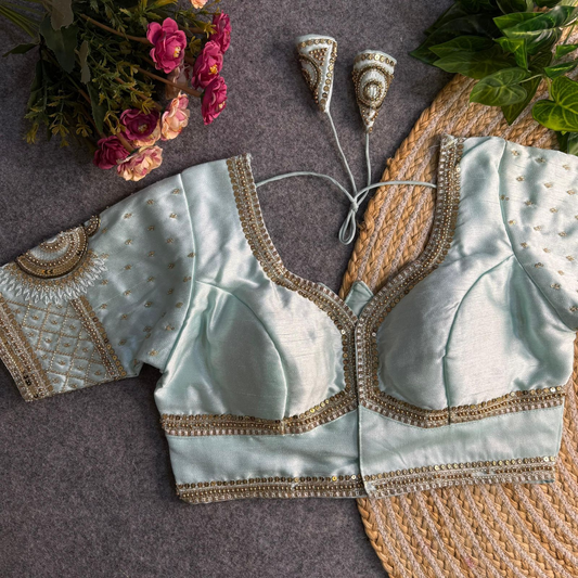 Designer Blouse (Delivery in 20-25 working Days)