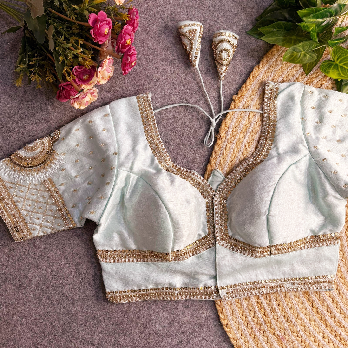 Designer blouse (Delivery in 25-30 working Days)