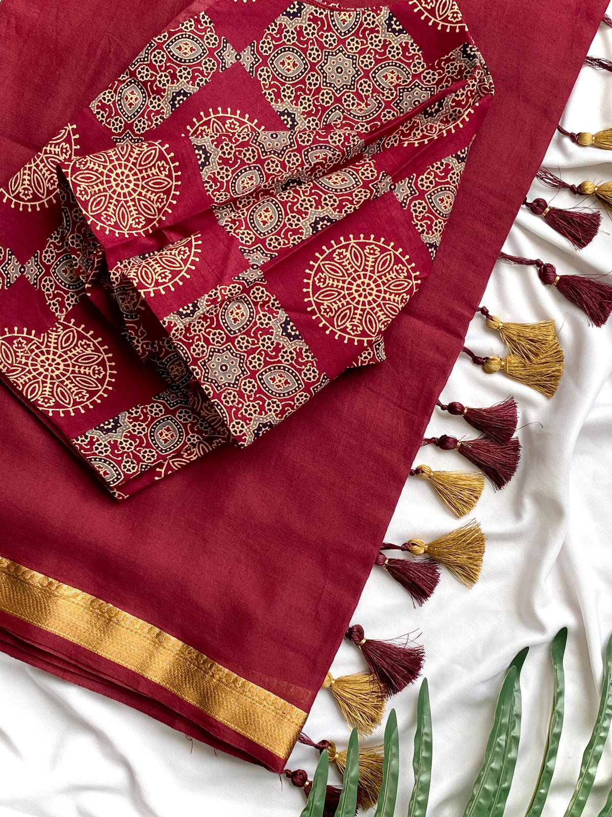 Mulcotton saree with Stitched Ajrakh printed blouse (Delivery in 25 to 30workig days)