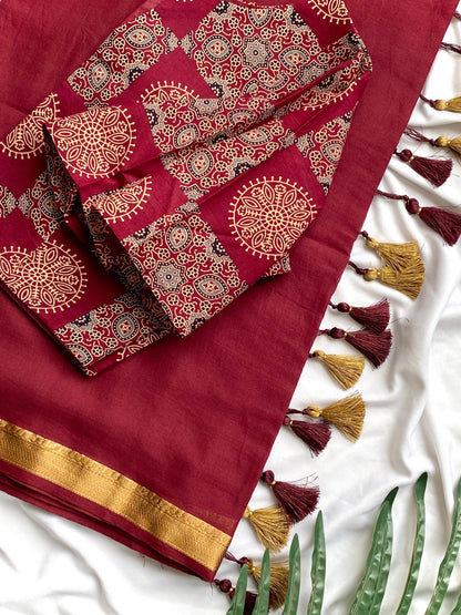 Mulcotton saree with Stitched Ajrakh printed blouse (Delivery in 20-25workig days)