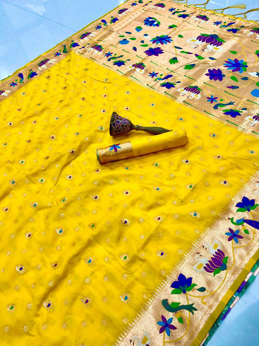SILK SAREE (Delivery in 15-20 working days)