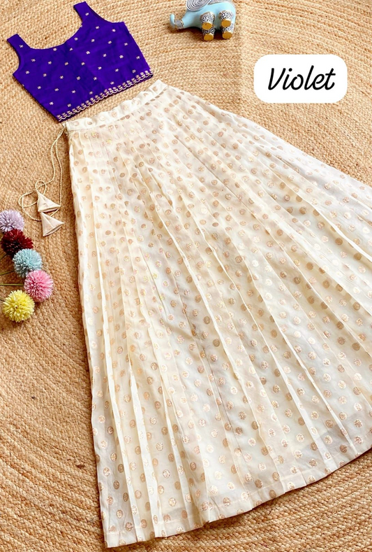 Traditional Onam skirt and Top (Delivery in 25-30working days)