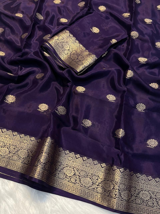 Beautiful crepe Silk saree (Delivery in 15-20 working days)