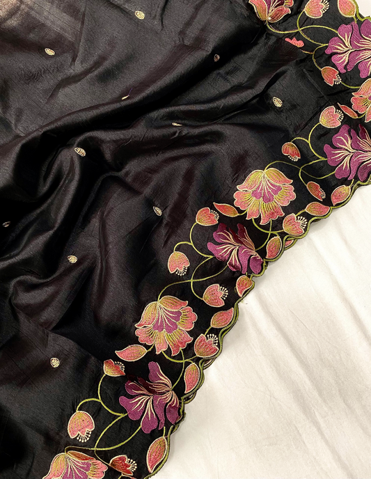 Beautiful Tussar silk sree (Delivery in 15-20 working days)