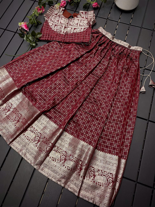 Kids Girls skirt and Top (Delivery in 10-15days )
