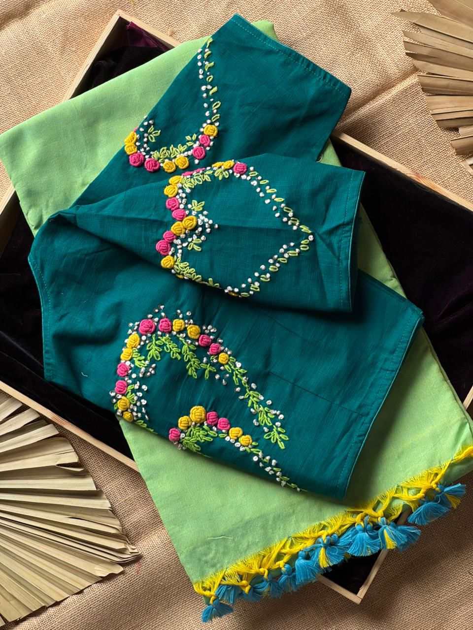 Khadi cotton saree with blouse (Delivery in 20-25 working Days)