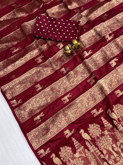 Beautiful Moonga silk saree (Delivery in 20-25 working Days)