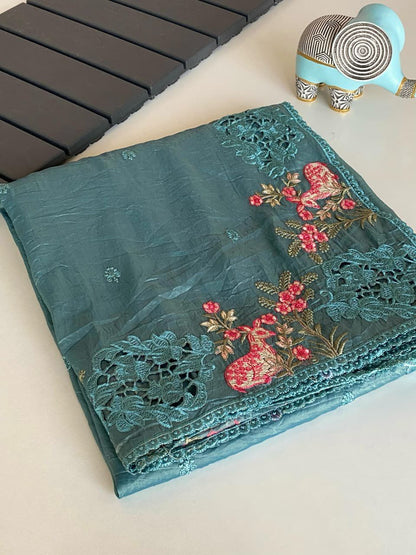 Beautiful semisilk saree (Delivery in 20-25 working Days)