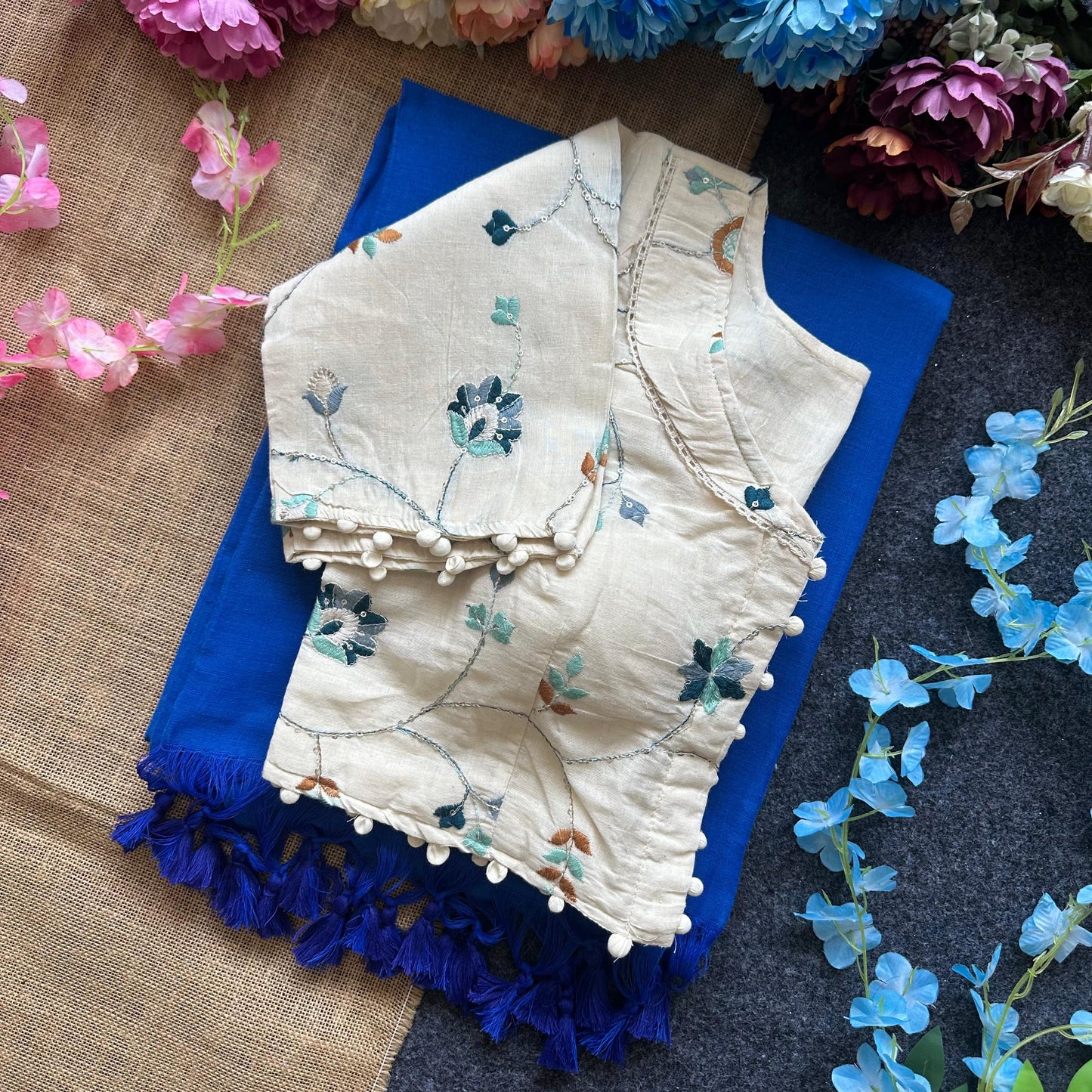 Beautiful Khadi cotton saree with blouse (Delivery in 20-25 working Days)