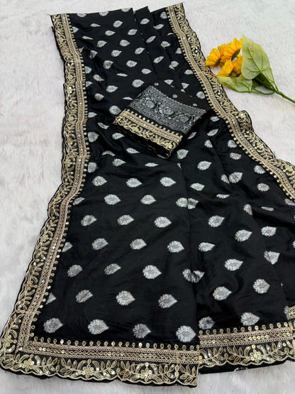 Beautiful Georgette saree with Stitched blouse (Delivery in 25-28 days )
