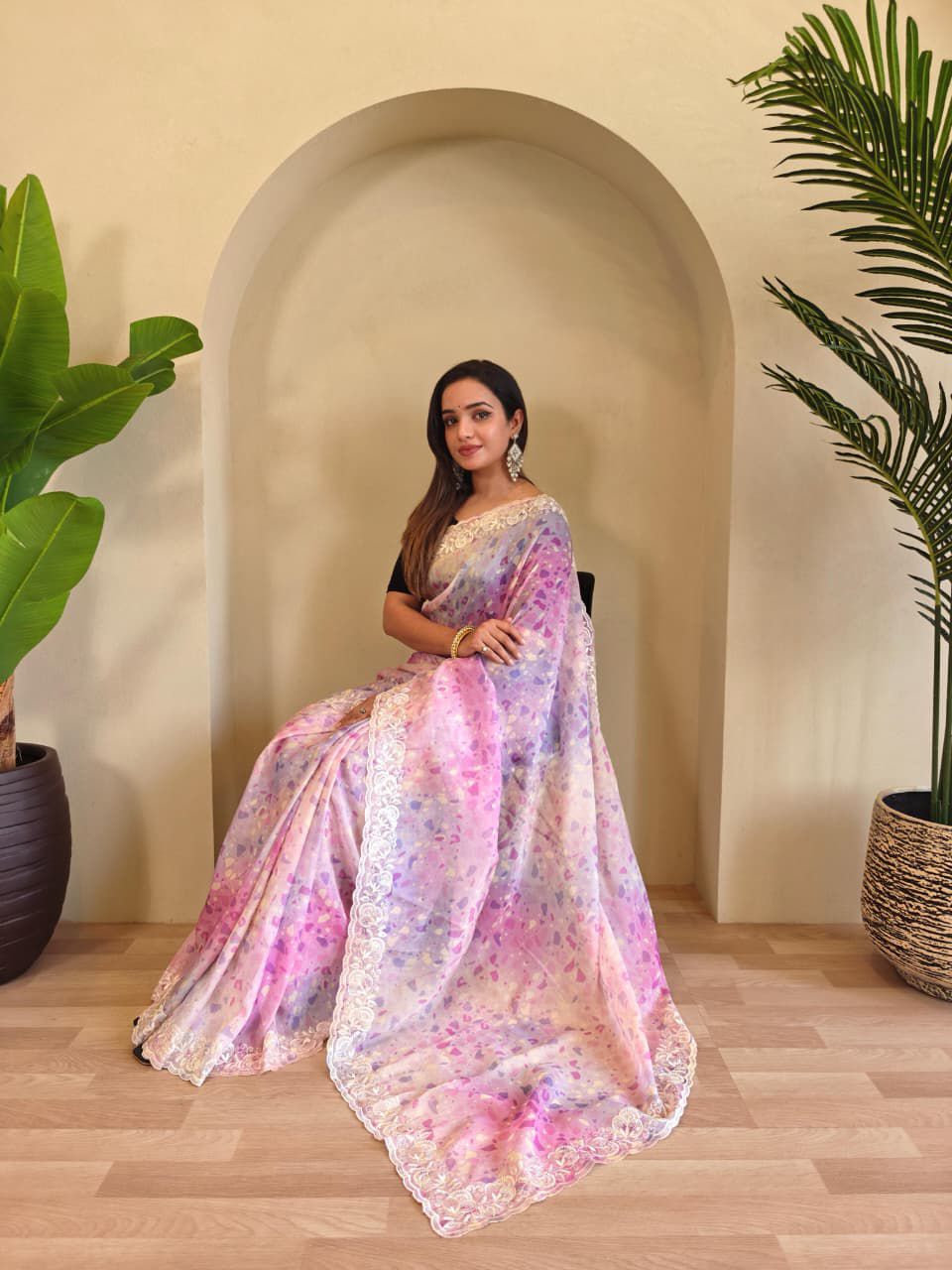 Organza saree with stitched blouse (Delivery in 25-28days )