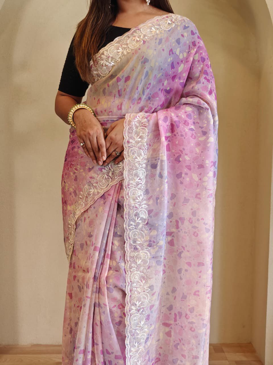 Organza saree with stitched blouse (Delivery in 25-28days )