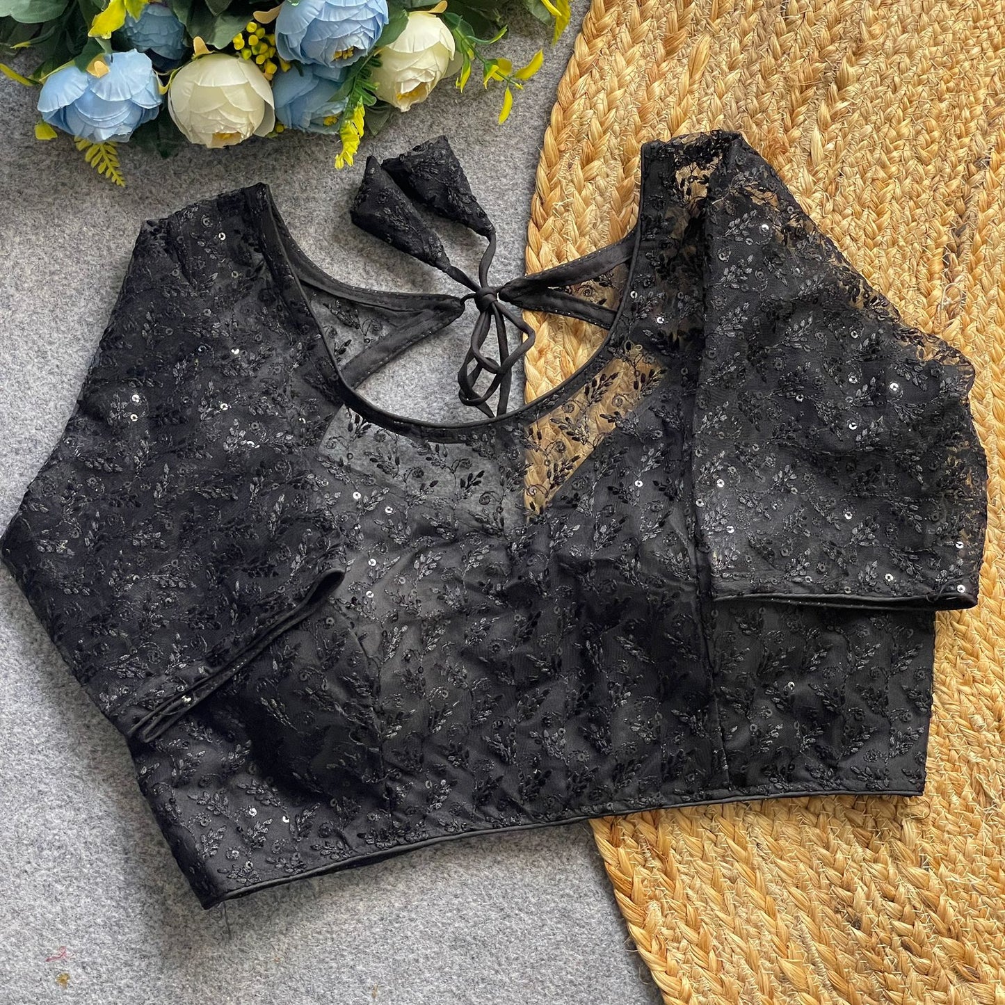 Designer blouse (Delivery in 15-23 days)