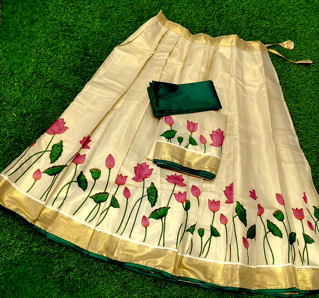 Traditional Dhavani set full stitched  ( Delivery in 25 -28 days )
