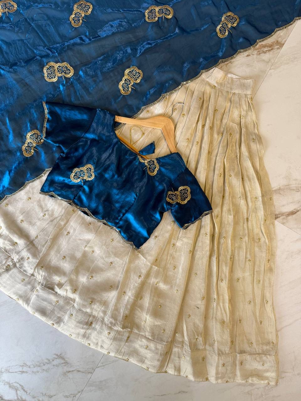 Dhavani Set (Delivery in 25-30 working Days)