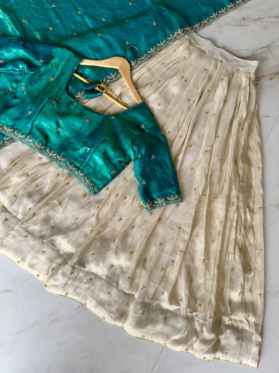 Dhavani set (Delivery in 25-30 working Days)