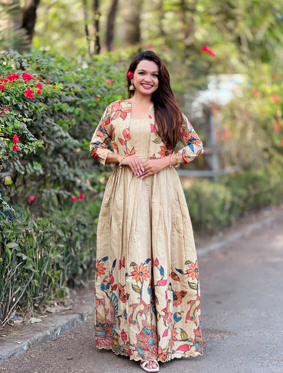 Beautiful kalamkari print onam special designer gown (Delivery in 23 to 28 days )