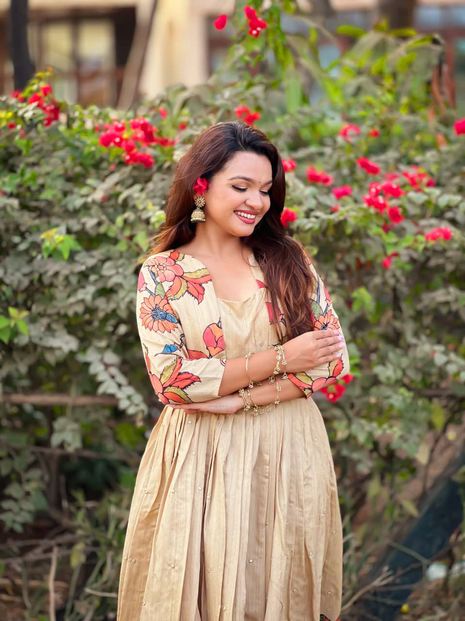 Beautiful kalamkari print onam special designer gown (Delivery in 23 to 28 days )