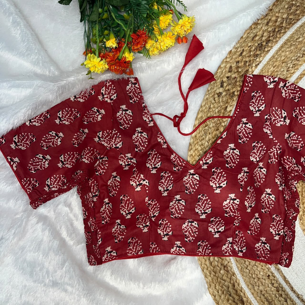Stretchable Ready made blouse (Delivery in 25-28days  )