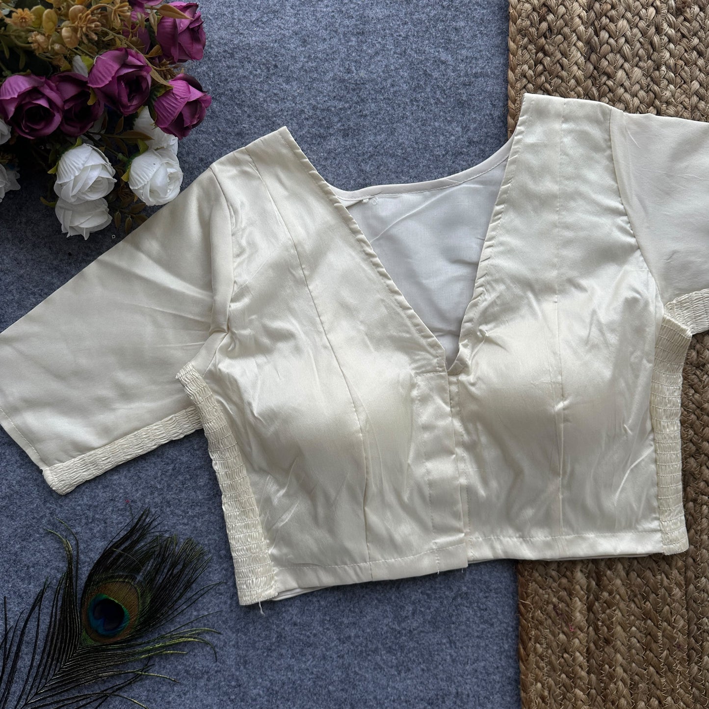 Stretchable Readymade blouse (Delivery in 25-28 days)
